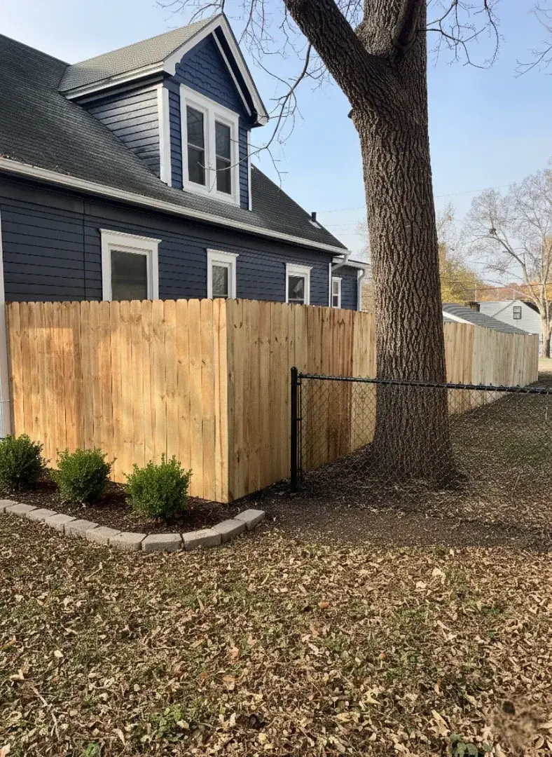 Vinyl Fence Installation